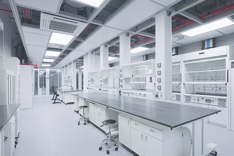 双滦实验室革新：安全与科技的现代融合